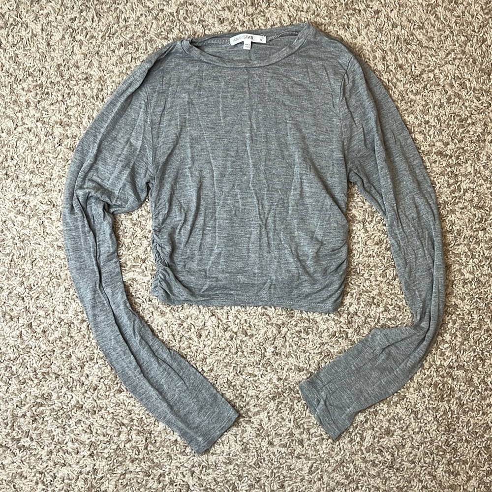 Lightweight Long Sleeve Cropped Shirt Bundle - Size Small - Picture 6 of 8
